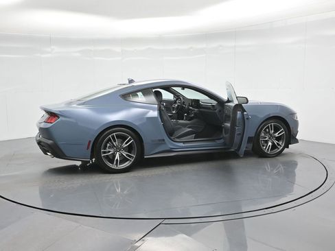 New 2025 Ford Mustang Coupe image 4