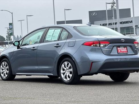 Certified 2024 Toyota Corolla LE image 7