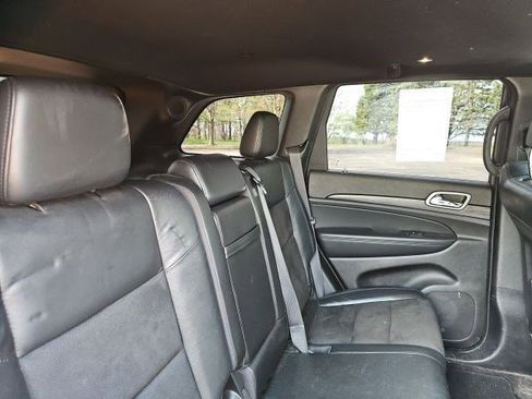 Used 2021 Jeep Grand Cherokee Laredo X AWD/4WD image 13