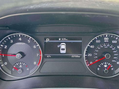 Used 2023 Kia Forte LXS image 22