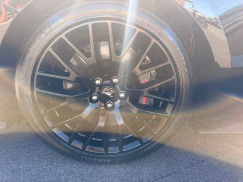 Used 2021 Ford Mustang GT Premium w/ GT Performance Package RWD image 29
