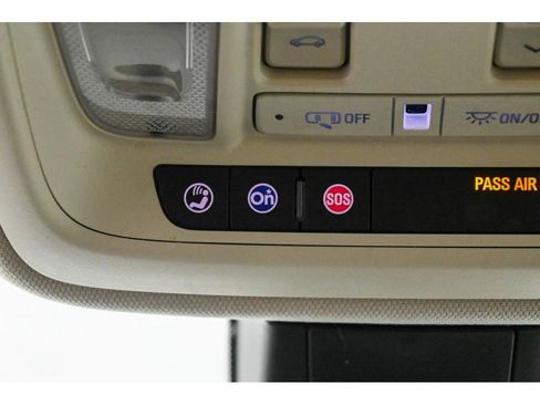 Used 2017 Cadillac XT5 Luxury w/ Driver Awareness Package image 49