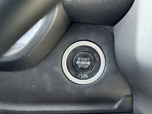 Used 2022 RAM 2500 Lone Star w/ Night Edition image 11