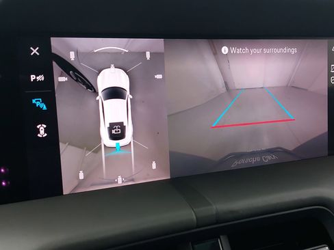 Certified 2020 Porsche Taycan image 26