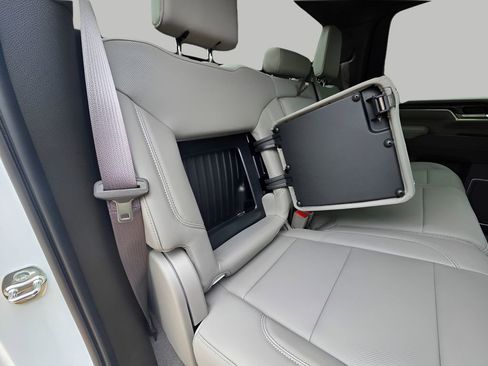 New 2026 Chevrolet Silverado 3500 LTZ AWD/4WD image 8