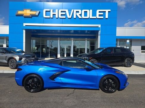 Used 2026 Chevrolet Corvette Stingray Convertible w/ 1LT image 4