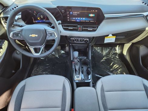 New 2026 Chevrolet TrailBlazer LT w/ Convenience Package FWD image 11