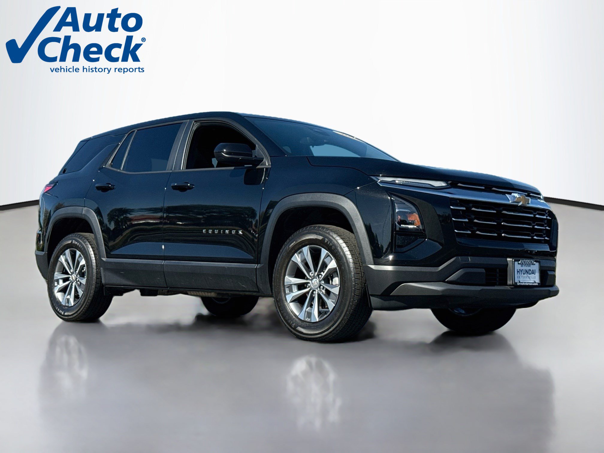 Used 2025 Chevrolet Equinox LT FWD image 1