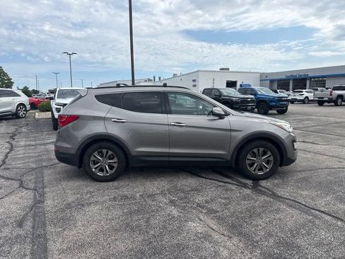Used 2013 Hyundai Santa Fe Sport FWD image 4