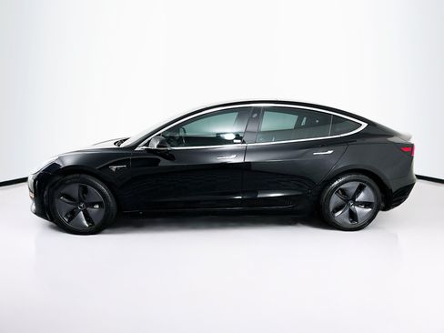Used 2019 Tesla Model 3 Standard Range RWD image 4