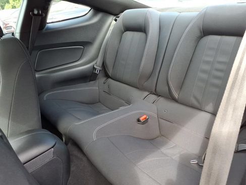 Used 2022 Ford Mustang Coupe RWD image 13