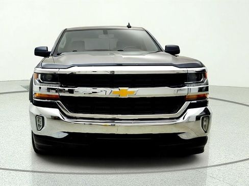 Used 2017 Chevrolet Silverado 1500 LT w/ All Star Edition AWD/4WD image 2
