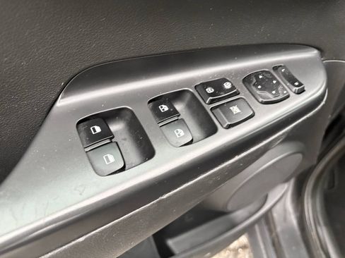 Used 2018 Hyundai Kona SEL w/ SEL Tech Package 02 FWD image 25