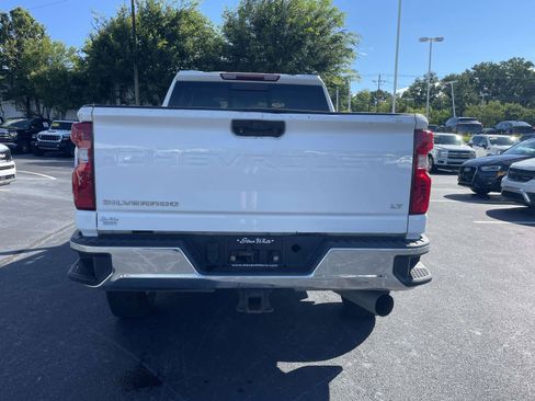 Used 2020 Chevrolet Silverado 2500 LT w/ Convenience Package AWD/4WD image 6