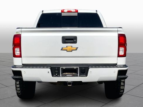 Used 2017 Chevrolet Silverado 1500 High Country image 5