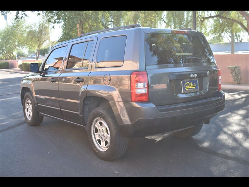 Used 2015 Jeep Patriot Sport FWD image 6