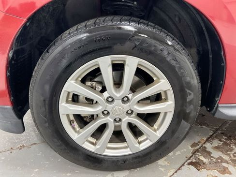 Used 2016 Nissan Pathfinder S image 25