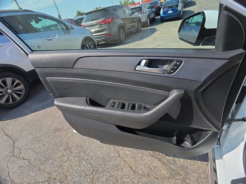 Used 2015 Hyundai Sonata Limited 2.0T image 8
