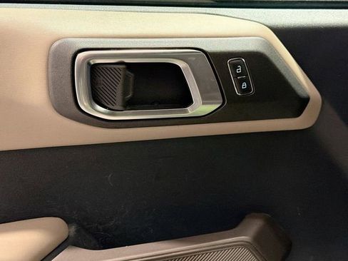 Used 2023 Ford Bronco Wildtrak AWD/4WD image 17