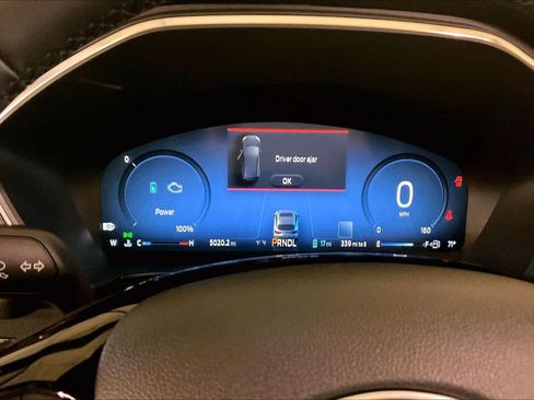 Used 2025 Ford Escape SE w/ PHEV Premium Package FWD image 23