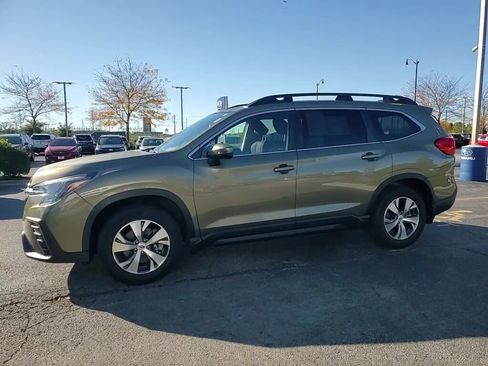 Certified 2023 Subaru Ascent Premium w/ Convenience Package image 7