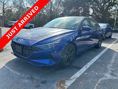 Used 2023 Hyundai Elantra SEL