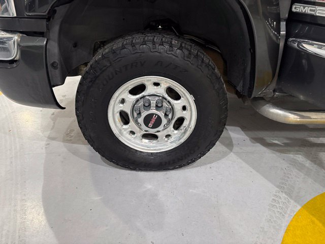 Used 2003 GMC Sierra 2500 SLE w/ Snow Plow Prep Package AWD/4WD image 33