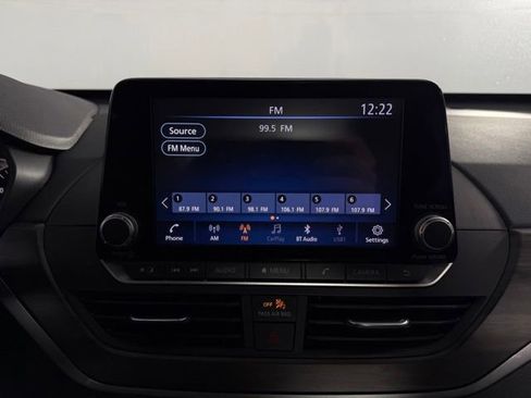 Used 2024 Nissan Altima 2.5 SV FWD image 21