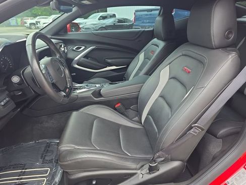Used 2019 Chevrolet Camaro SS RWD image 16