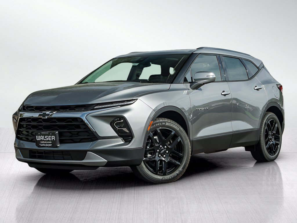 New 2026 Chevrolet Blazer LT w/ LPO, Black Grille Bar Package AWD/4WD image 1