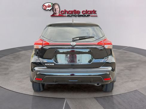 Certified 2024 Nissan Kicks S FWD image 5