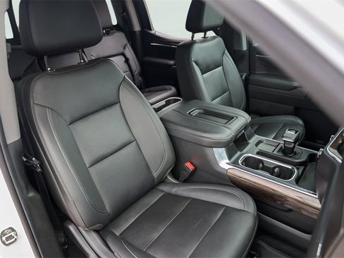 Used 2022 GMC Sierra 1500 Elevation w/ Elevation Premium Package image 34