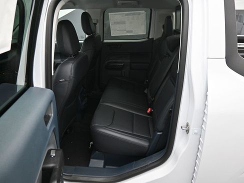 New 2026 Ford Maverick Lariat AWD/4WD image 16