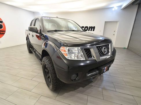 Used 2018 Nissan Frontier SV AWD/4WD image 7
