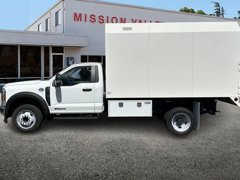 New 2025 Ford F550 2WD Regular Cab Super Duty image 7