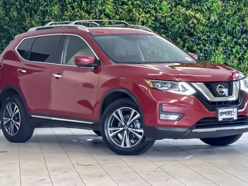 Used 2017 Nissan Rogue SL w/ SL Premium Package AWD/4WD image 1
