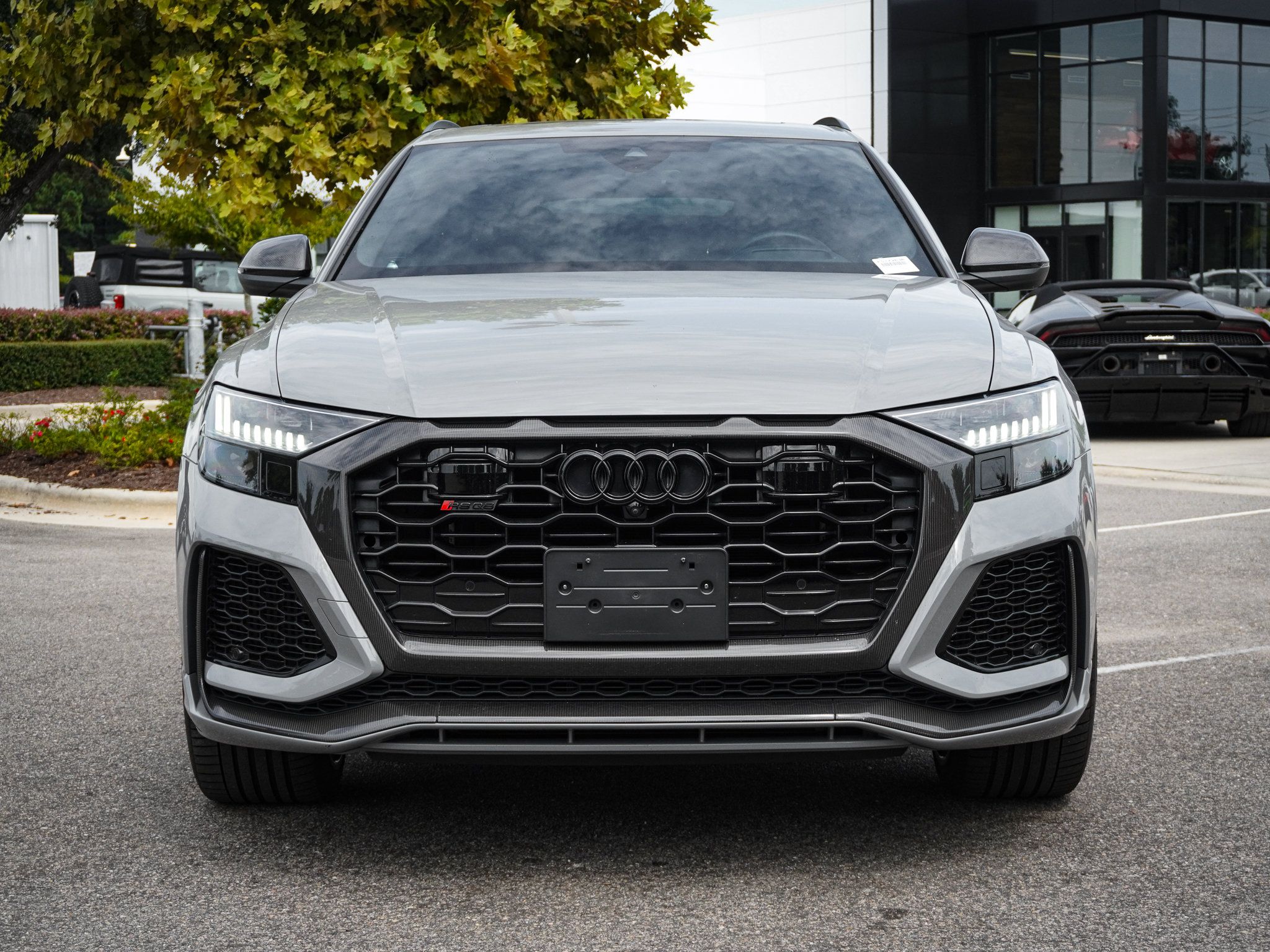 Used 2022 Audi RS Q8 AWD/4WD image 3