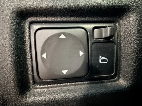 Used 2016 Nissan Versa Note S Plus FWD image 22