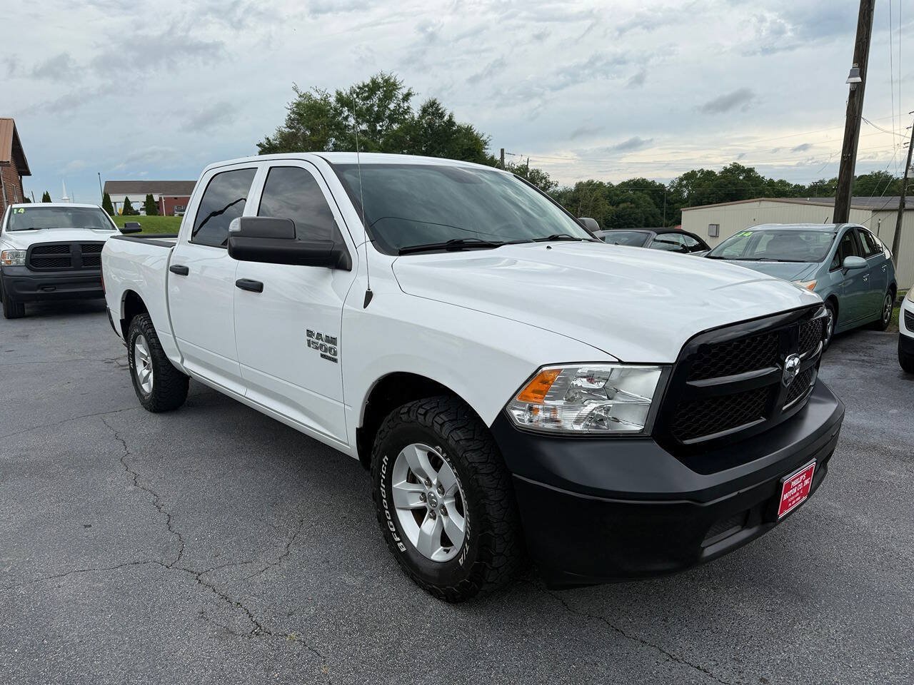 Used 2021 RAM 1500 Tradesman w/ Trailer Tow Group AWD/4WD image 2
