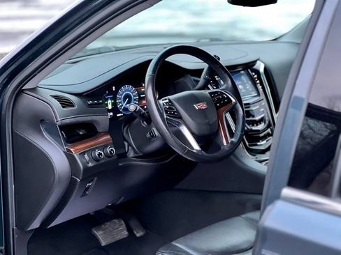 Used 2019 Cadillac Escalade Premium Luxury AWD/4WD image 8