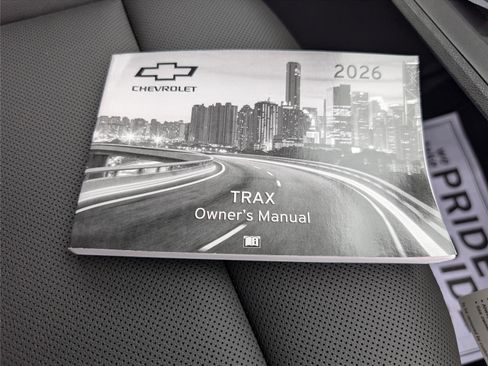 New 2026 Chevrolet Trax RS w/ Sunroof Package FWD image 40