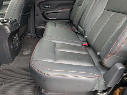 Used 2023 Nissan Titan PRO-4X w/ Pro-4x Convenience Package AWD/4WD image 7