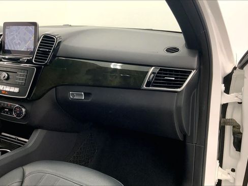 Used 2018 Mercedes-Benz GLE 350 image 27