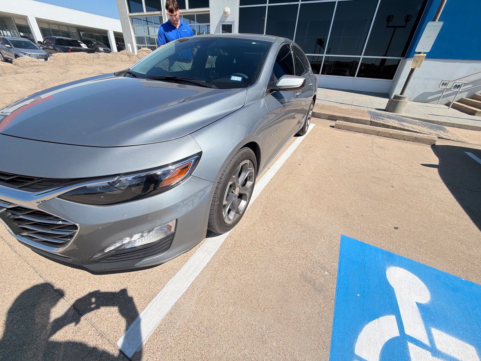 Used 2024 Chevrolet Malibu LT FWD image 2