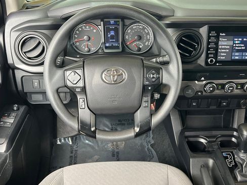 Certified 2021 Toyota Tacoma SR image 18