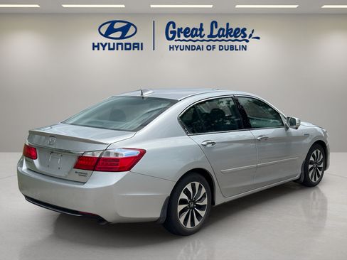 Used 2015 Honda Accord Touring image 5