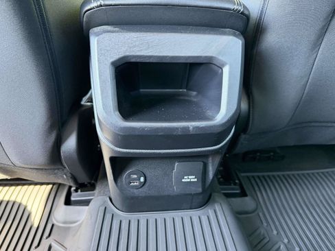 Used 2024 Ford Ranger XLT w/ Technology Package AWD/4WD image 18
