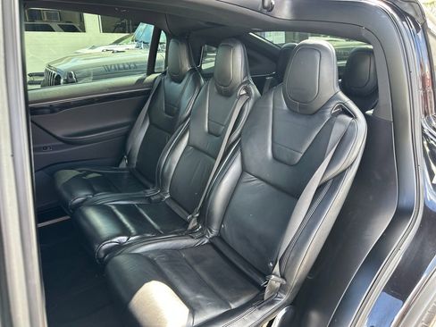 Used 2016 Tesla Model X 75D AWD/4WD image 14