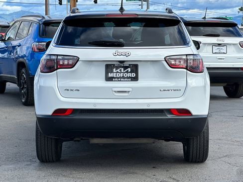 Used 2025 Jeep Compass Limited AWD/4WD image 5