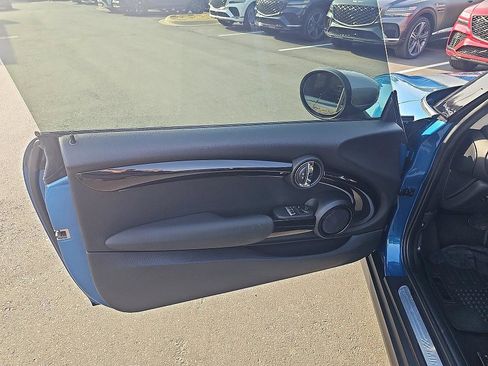Used 2023 MINI Cooper S image 11